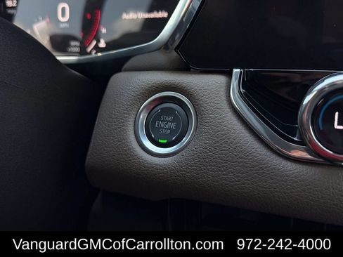 New 2026 GMC Canyon Denali w/ LPO, Denali Black Edition AWD/4WD image 18