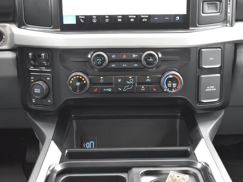 New 2025 Ford F350 XLT w/ Black Appearance Package image 19