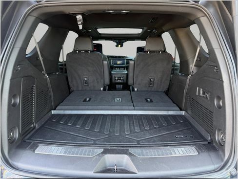 Used 2023 GMC Yukon Denali w/ Denali Reserve Package AWD/4WD image 17