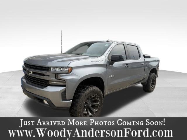 Used 2020 Chevrolet Silverado 1500 RST w/ Texas Edition AWD/4WD image 1
