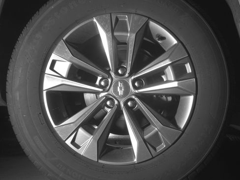 Used 2025 Chevrolet Equinox LT FWD image 15