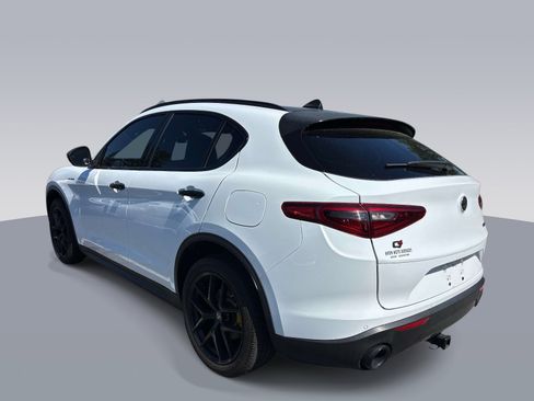 Used 2019 Alfa Romeo Stelvio AWD w/ Nero Edizione image 5