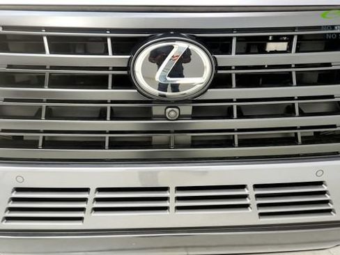 Used 2026 Lexus GX 550 w/ Accessory Package (2T) AWD/4WD image 23