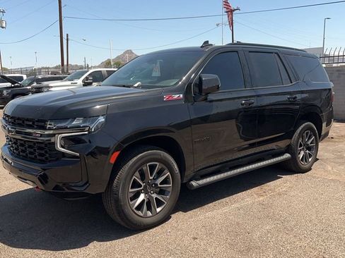 Used 2021 Chevrolet Tahoe Z71 w/ Z71 Signature Package AWD/4WD image 9