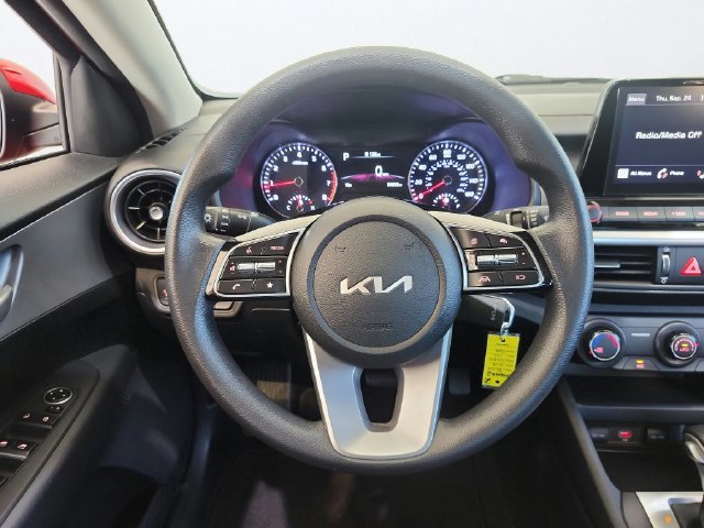 Certified 2023 Kia Forte LXS w/ LXS Technology Package FWD image 9