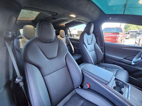 Used 2024 Tesla Model X AWD/4WD image 58