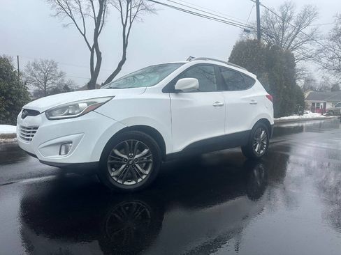 Used 2014 Hyundai Tucson SE AWD/4WD image 4