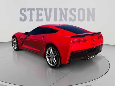 Used 2016 Chevrolet Corvette Stingray Coupe w/ Carbon Flash Badge Package RWD image 3