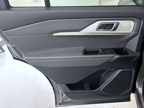 New 2026 Ford Explorer Active image 22