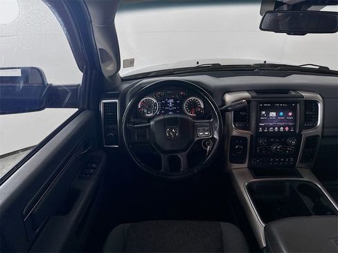 Used 2017 RAM 3500 Big Horn image 22