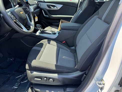 New 2026 Chevrolet Blazer LT w/ Midnight/Sport Edition FWD image 15