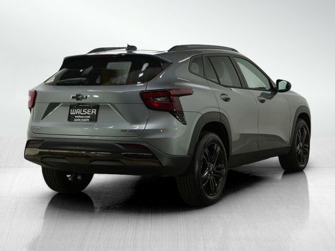 Used 2026 Chevrolet Trax ACTIV w/ Driver Confidence Package image 5