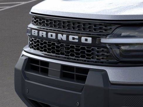 New 2025 Ford Bronco Sport Outer Banks w/ Outer Banks Tech Package+ AWD/4WD image 17