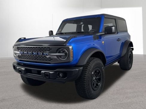 Used 2023 Ford Bronco Badlands w/ Sasquatch Package AWD/4WD image 1