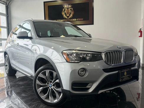 Used 2017 BMW X3 xDrive28i image 1