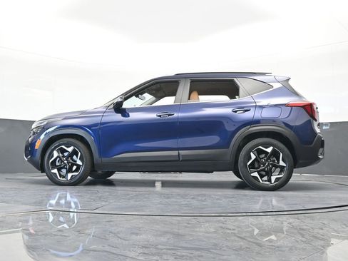 Used 2024 Kia Seltos EX image 56