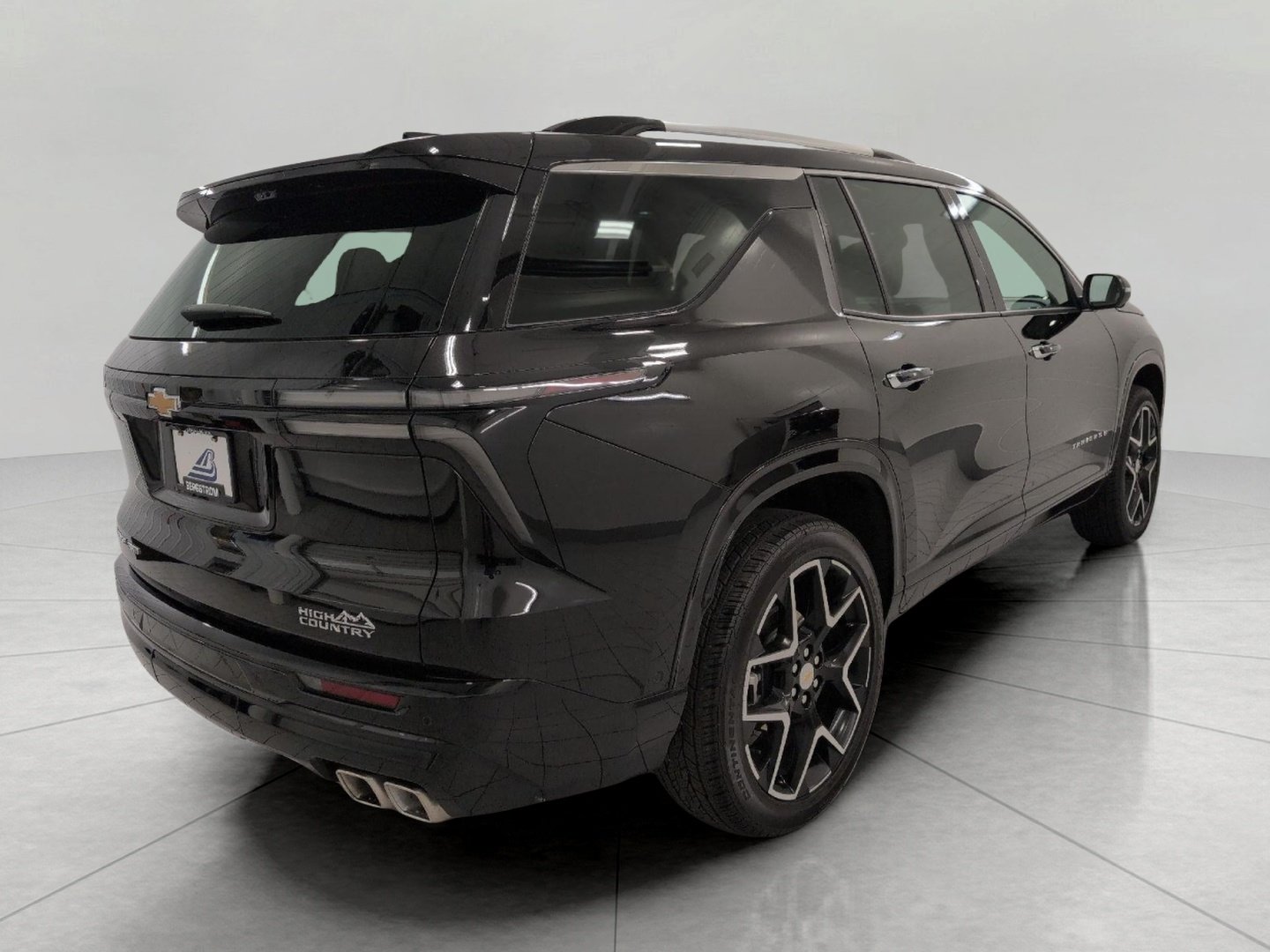 Used 2026 Chevrolet Traverse High Country w/ LPO, Floor Liner Package AWD/4WD image 19
