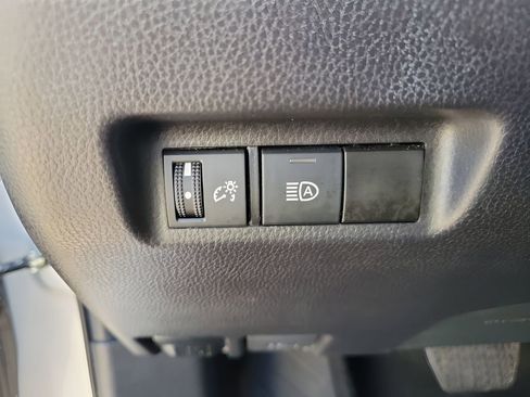 Used 2024 Toyota RAV4 LE image 29