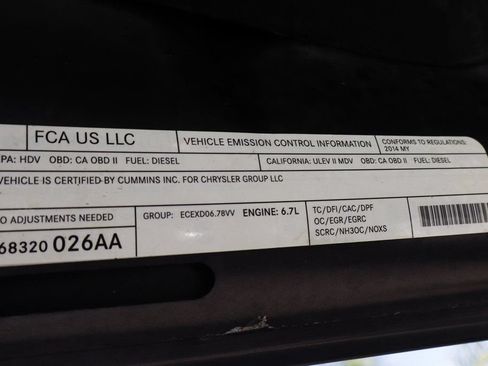 Used 2014 RAM 2500 Limited AWD/4WD image 15