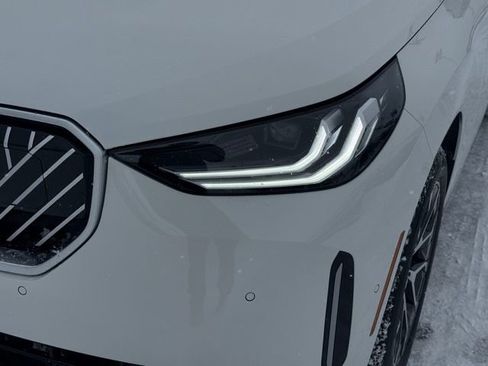 New 2026 BMW X3 xDrive30 w/ Convenience Package image 2