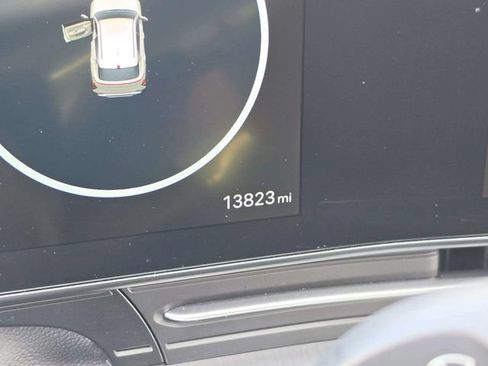 Used 2026 Hyundai Kona SEL Premium FWD image 16