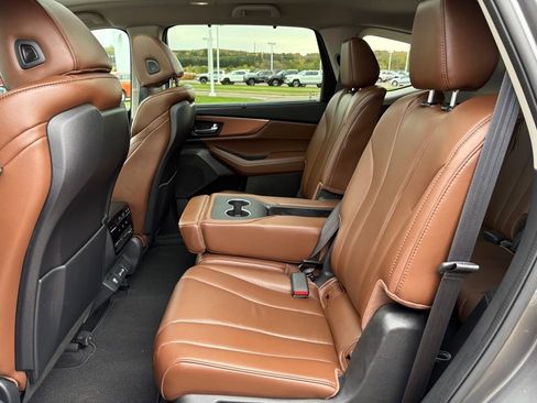 Used 2023 Acura MDX Technology image 14