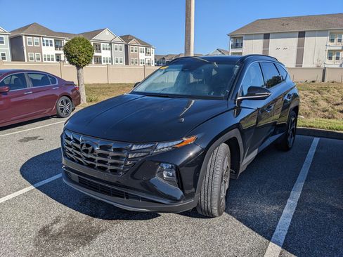 Used 2023 Hyundai Tucson Limited w/ Cargo Package image 1