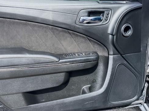 Used 2022 Dodge Charger SRT Hellcat w/ Harman/Kardon Audio Group RWD image 19