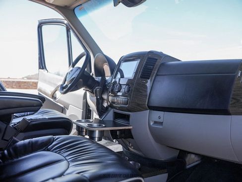 Used 2017 Mercedes-Benz Sprinter 3500 image 22