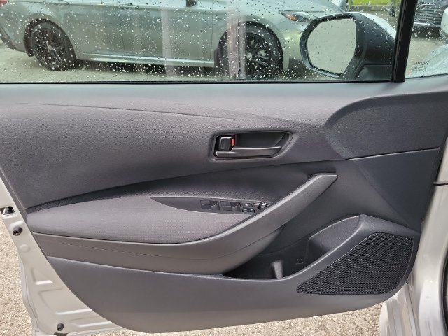Used 2026 Toyota Corolla LE FWD image 10