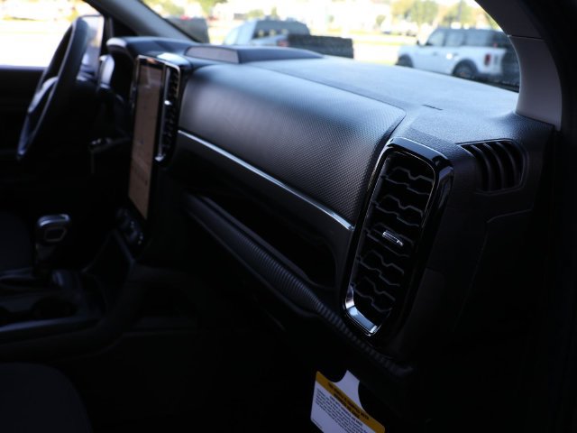 New 2026 Ford Ranger XLT w/ Equipment Group 301A High AWD/4WD image 14