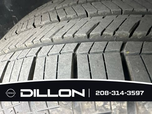 Used 2025 Nissan Rogue SV AWD/4WD image 24