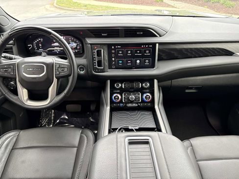 Certified 2024 GMC Yukon Denali w/ Advanced Technology Package AWD/4WD image 29
