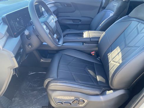 New 2027 Kia Telluride X-Line SX Prestige image 17