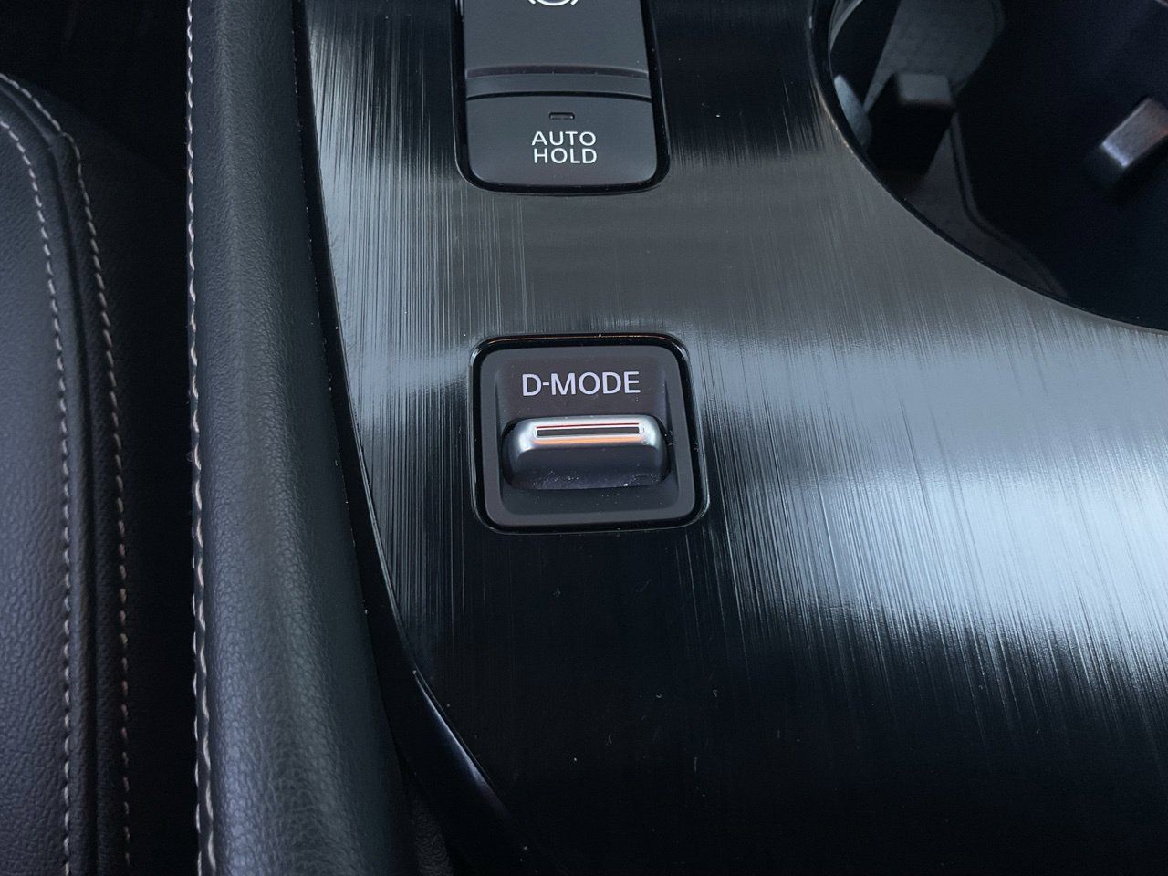 Used 2023 Nissan Rogue SL w/ SL Premium Package FWD image 22