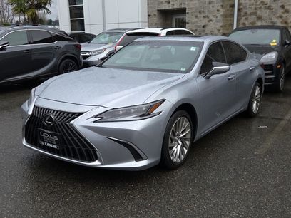 Certified 2023 Lexus ES 250 w/ Luxury Package