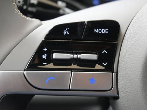 New 2025 Hyundai Elantra Sport image 26