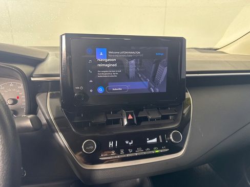 Used 2023 Toyota Corolla LE image 17