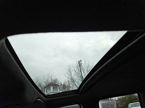 Used 2013 Ford F250 Platinum w/ Snow Plow Prep Pkg image 15