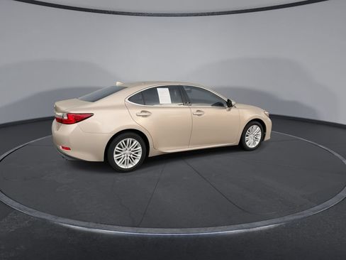 Used 2016 Lexus ES 350 w/ Accessory Package FWD image 9