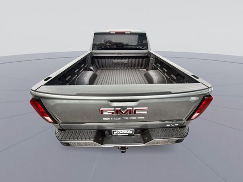 New 2026 GMC Sierra 1500 SLE image 25