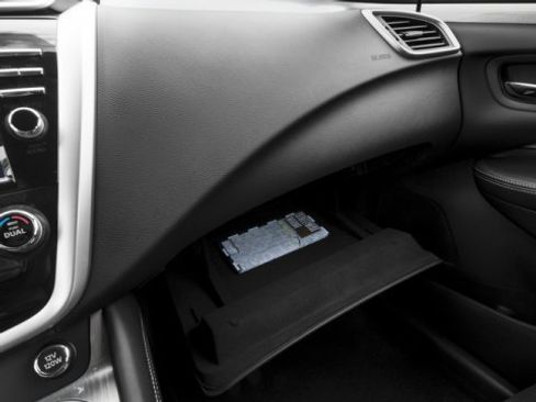 Used 2016 Nissan Murano SV image 19