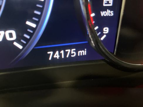 Used 2019 Chevrolet Malibu Premier image 31