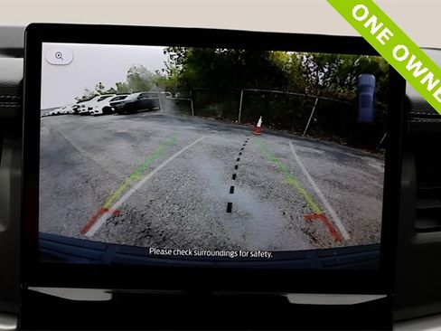 Used 2023 Ford Expedition XLT image 23