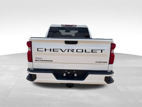 Used 2023 Chevrolet Silverado 1500 Custom w/ LPO, Dark Essentials Package AWD/4WD image 4