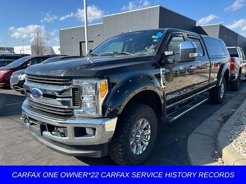 Used 2017 Ford F250 XLT w/ XLT Premium Package image 1