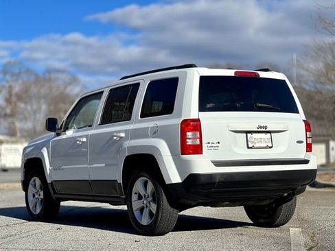 Used 2017 Jeep Patriot Latitude image 46
