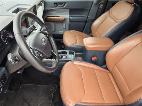 Used 2024 Ford Maverick Lariat image 10