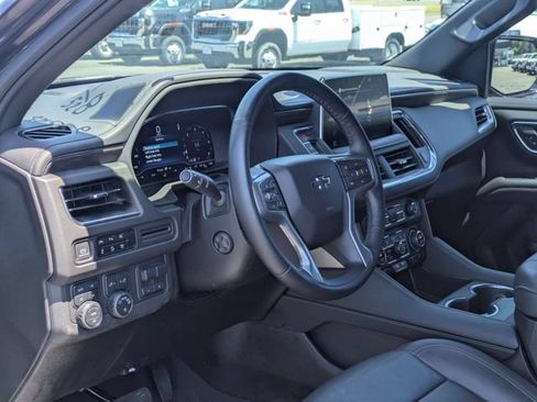 Used 2024 Chevrolet Tahoe Z71 w/ Z71 Off-Road Package AWD/4WD image 14