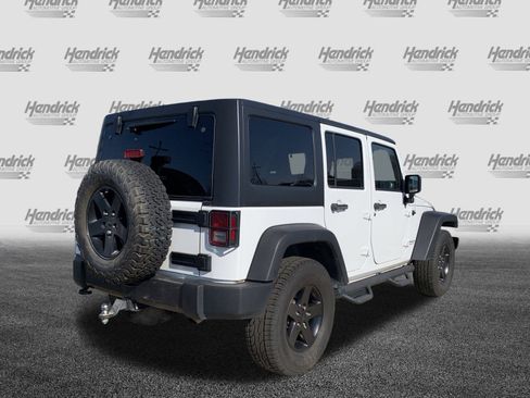 Used 2017 Jeep Wrangler Unlimited Sport image 10
